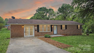 1500 19th Avenue Pl Hickory, NC 28601
