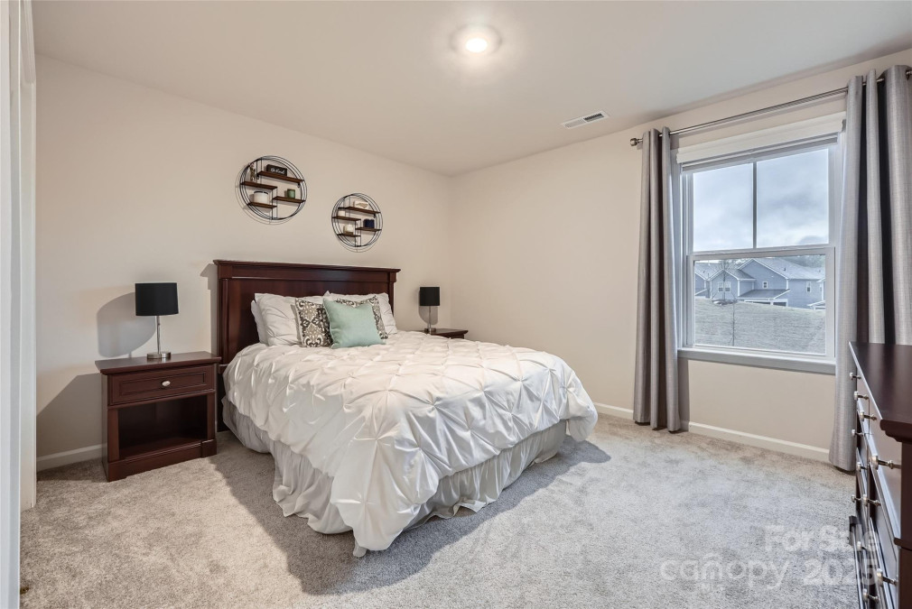 15116 Caspian Way Charlotte, NC 28278