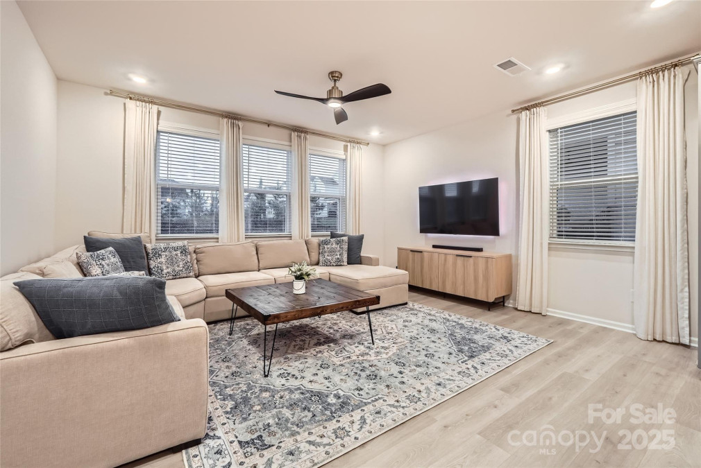15116 Caspian Way Charlotte, NC 28278