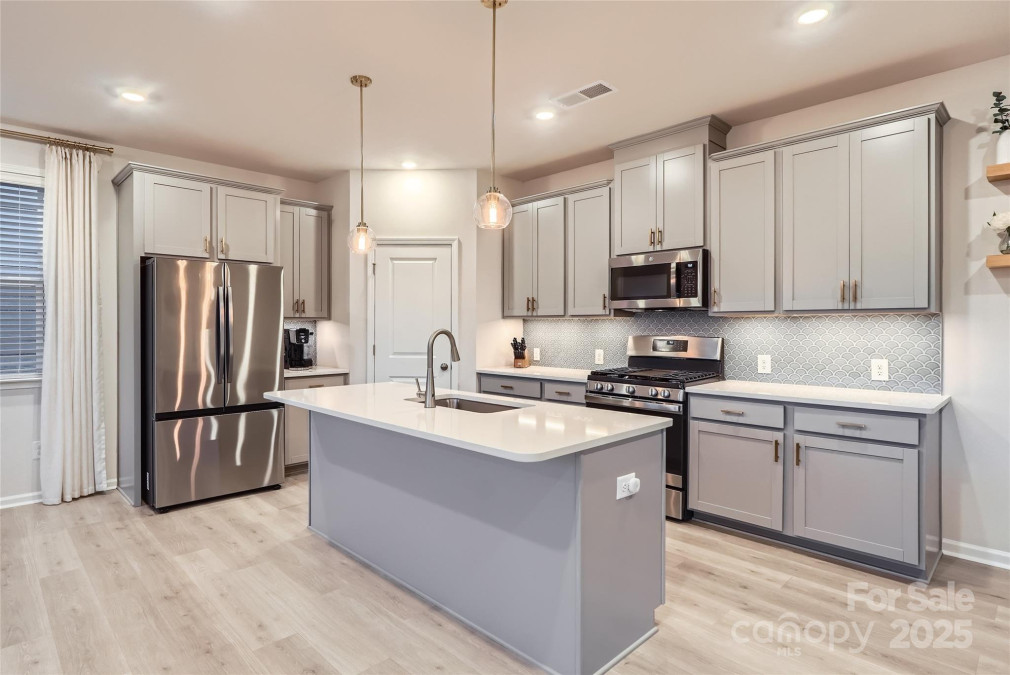 15116 Caspian Way Charlotte, NC 28278