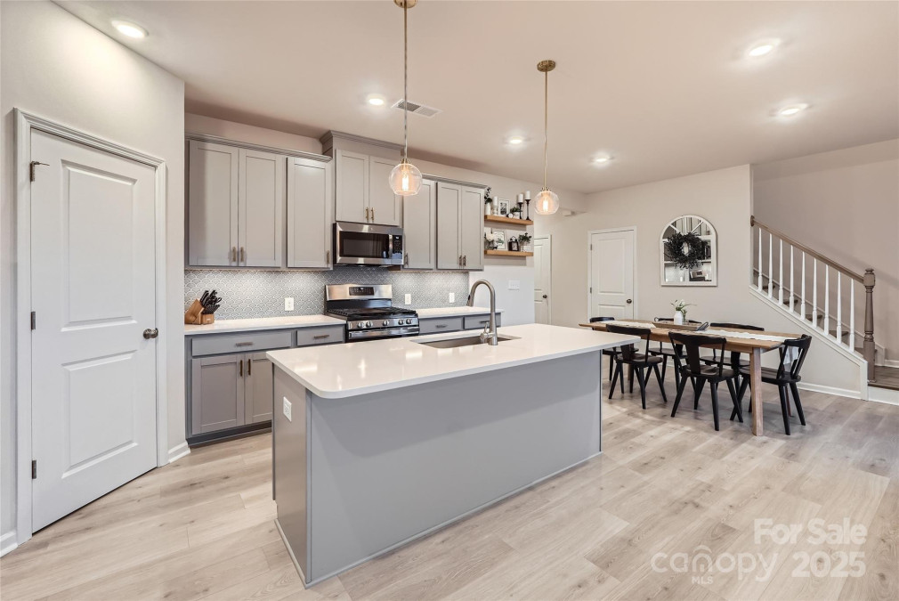 15116 Caspian Way Charlotte, NC 28278