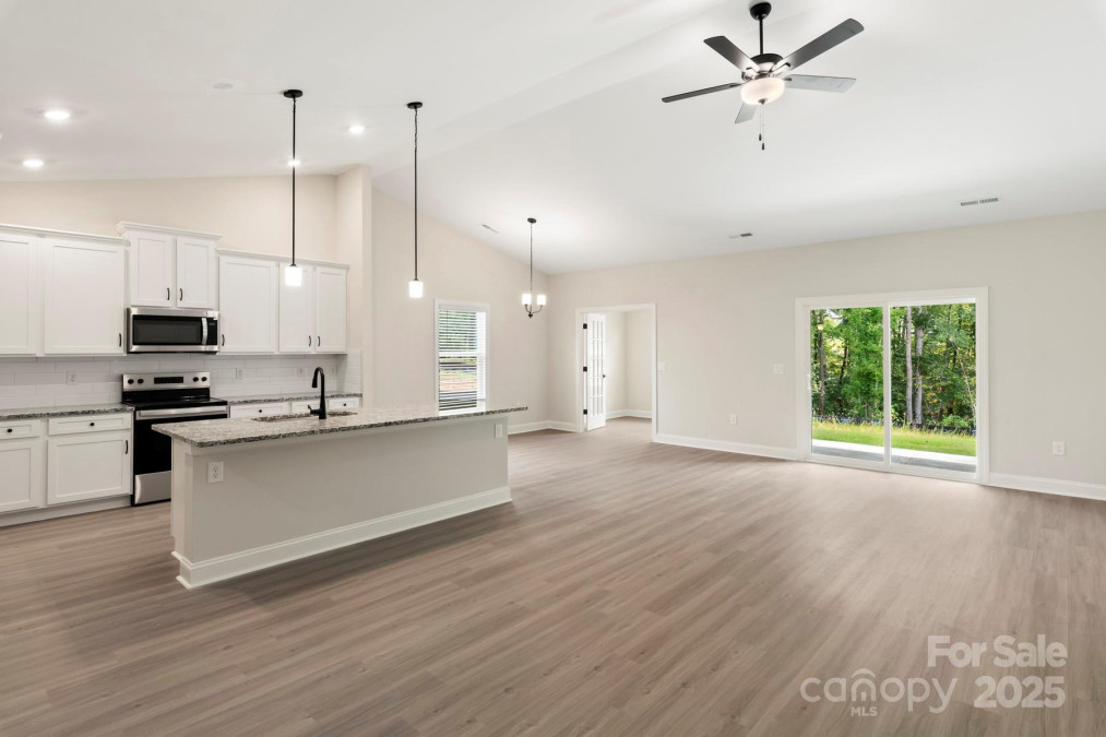 5602 Skinny Dr Charlotte, NC 28215