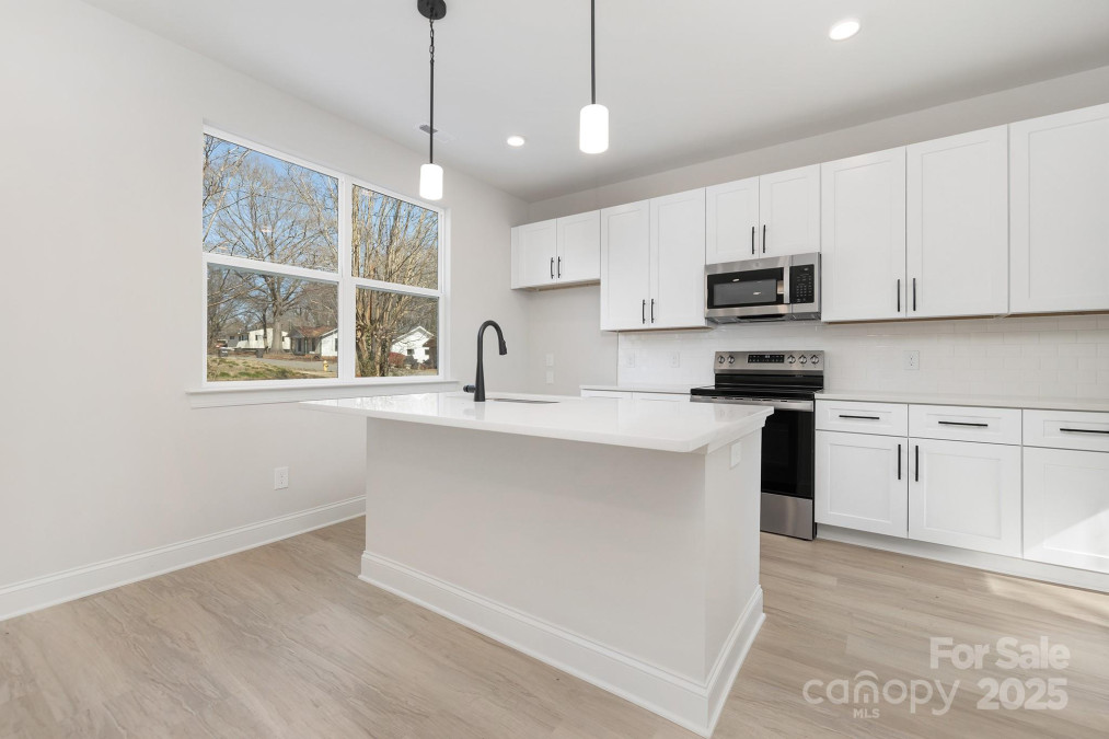 628 Old Salisbury Rd Statesville, NC 28677
