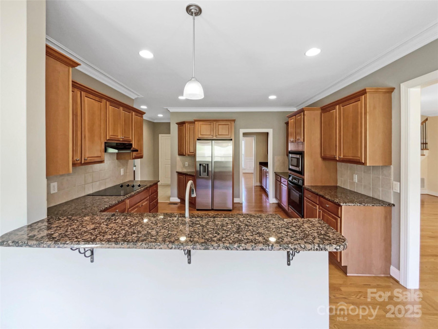 5104 Shannamara Dr Matthews, NC 28104