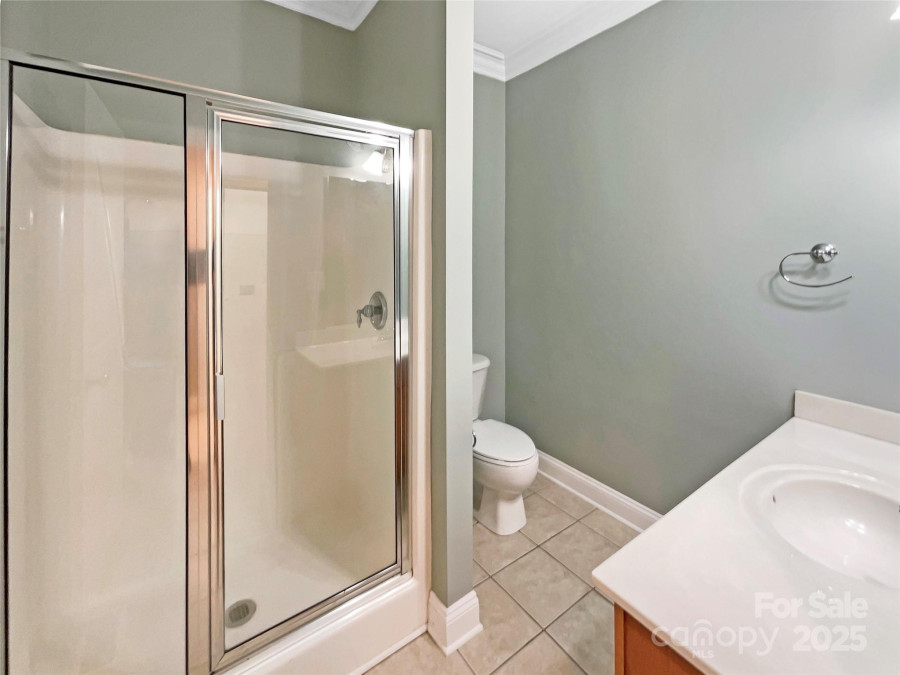 5104 Shannamara Dr Matthews, NC 28104