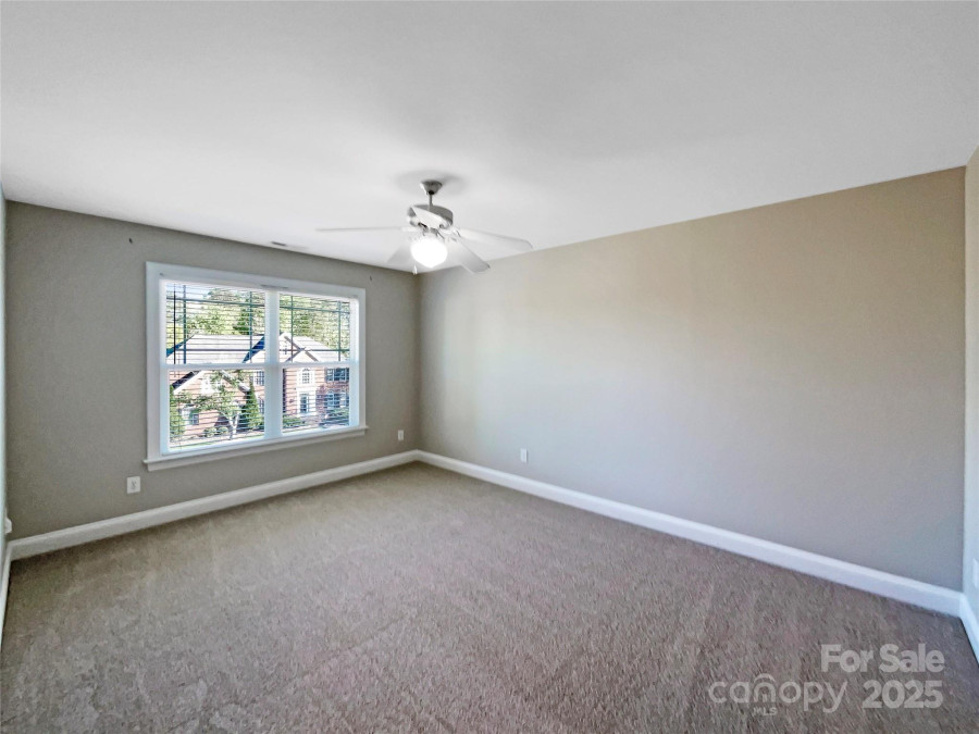 5104 Shannamara Dr Matthews, NC 28104