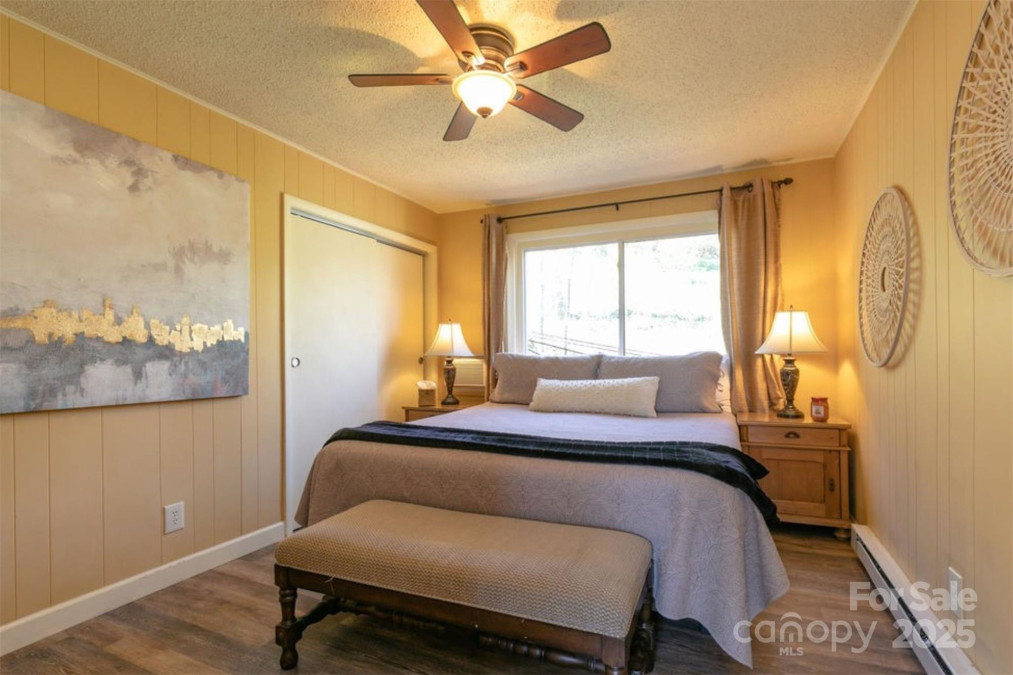 7 Delano Rd Asheville, NC 28805