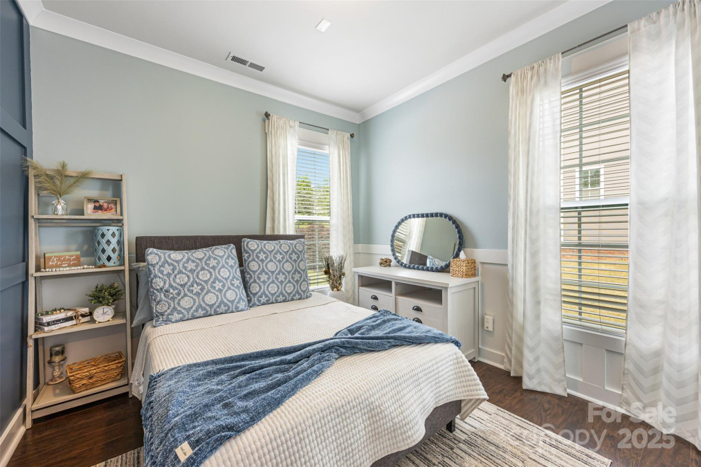 487 Hawks Creek Pw Fort Mill, SC 29708