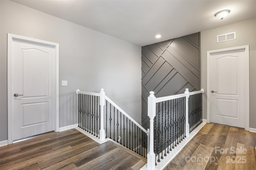 487 Hawks Creek Pw Fort Mill, SC 29708