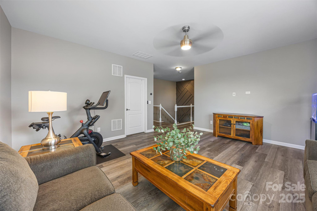 487 Hawks Creek Pw Fort Mill, SC 29708