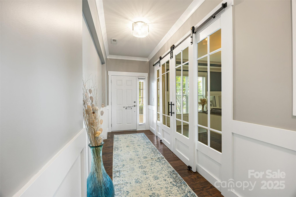 487 Hawks Creek Pw Fort Mill, SC 29708
