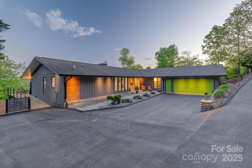 480 Windsor Rd Asheville, NC 28804