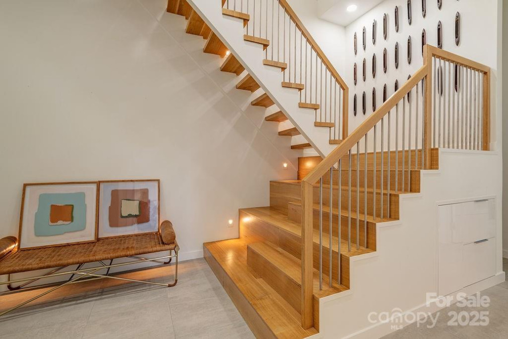 480 Windsor Rd Asheville, NC 28804