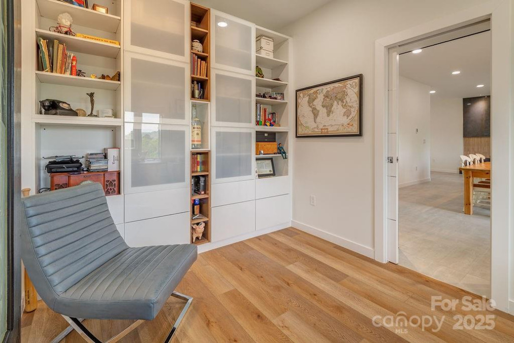 480 Windsor Rd Asheville, NC 28804