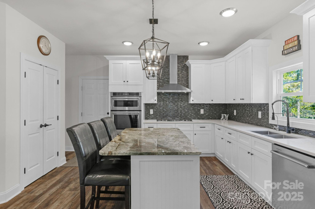 3011 Waxhaw Crossing Dr Waxhaw, NC 28173