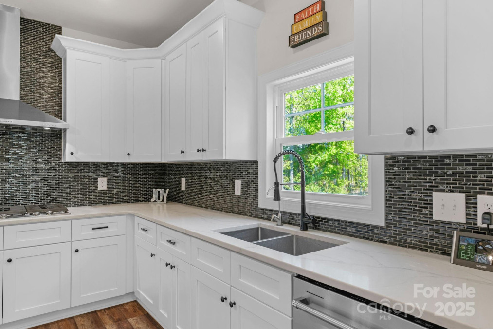 3011 Waxhaw Crossing Dr Waxhaw, NC 28173