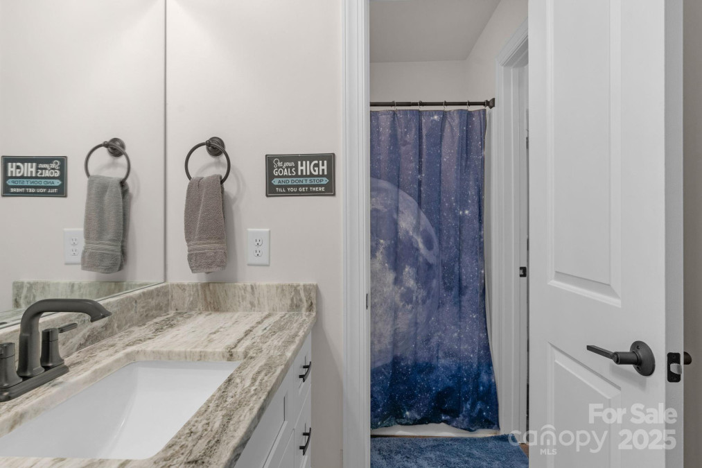 3011 Waxhaw Crossing Dr Waxhaw, NC 28173