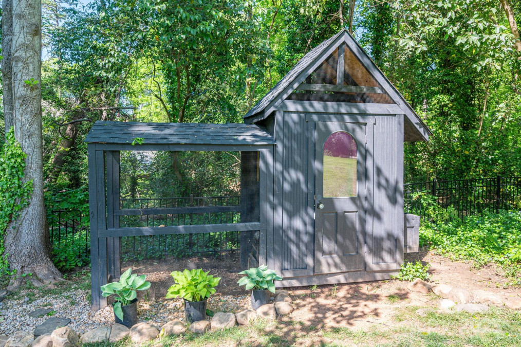 119 Meadowbrook Ln Davidson, NC 28036