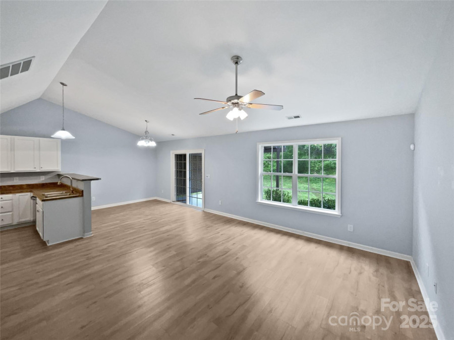 526 Pennyfields Ln Clover, SC 29710