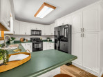 2304 Mountain Page Rd Saluda, NC 28773