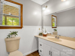 2304 Mountain Page Rd Saluda, NC 28773