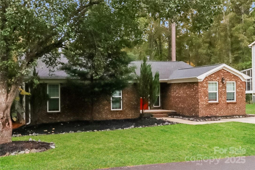 4989 Post Oak Ln Rock Hill, SC 29732