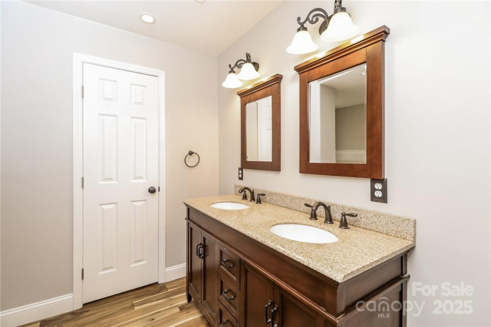 4989 Post Oak Ln Rock Hill, SC 29732