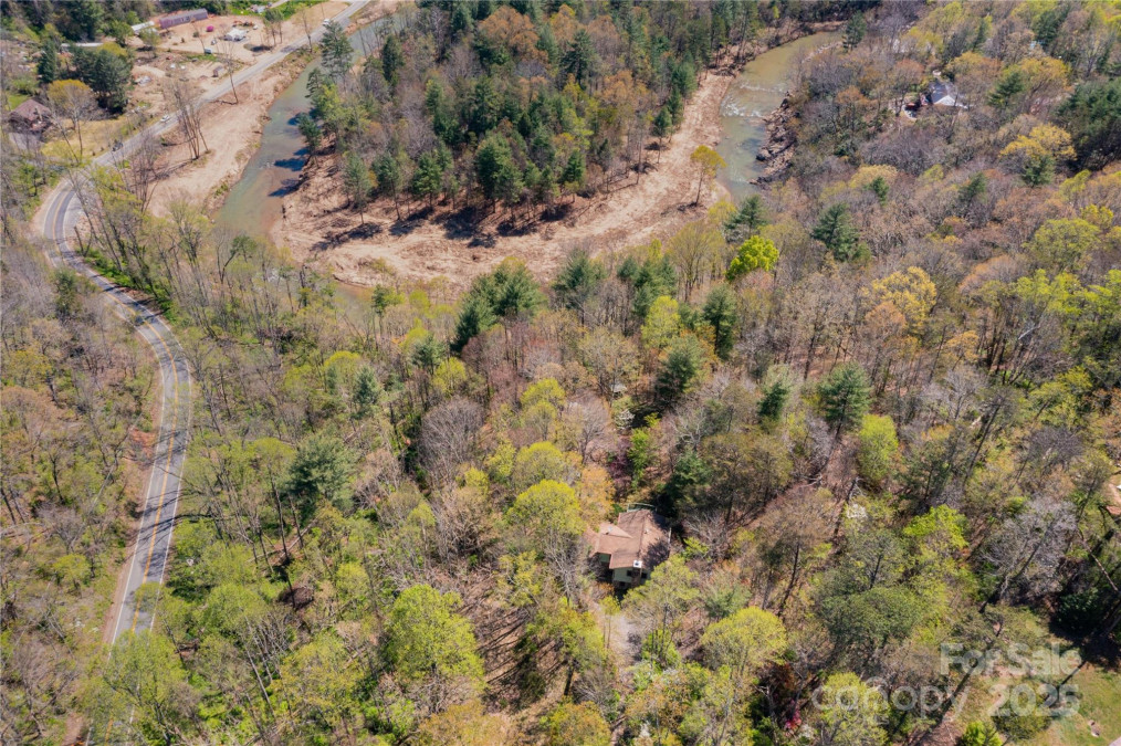 309 Old Farm School Rd Asheville, NC 28805