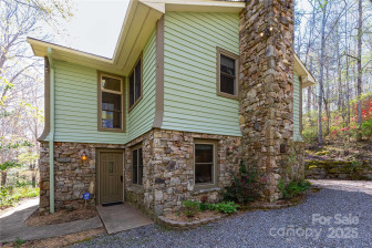 309 Old Farm School Rd Asheville, NC 28805