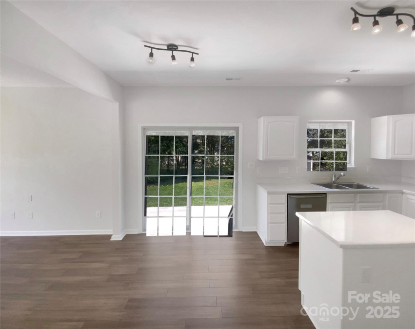 704 Georgie St Troutman, NC 28166
