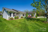 727 Saint Johns Way Hendersonville, NC 28791