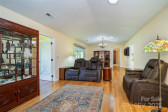 727 Saint Johns Way Hendersonville, NC 28791