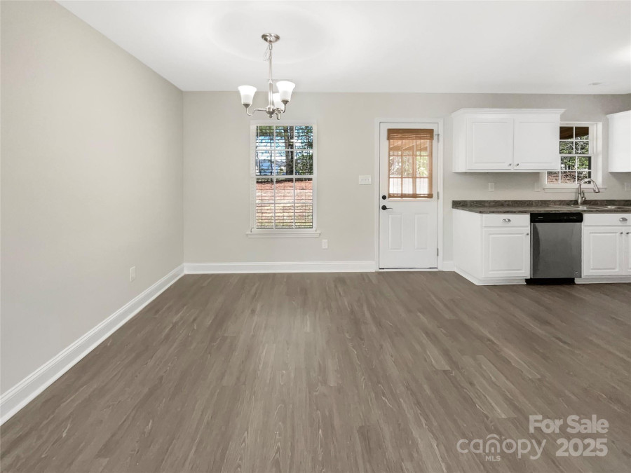 1399 Foxbrook Cir Lancaster, SC 29720