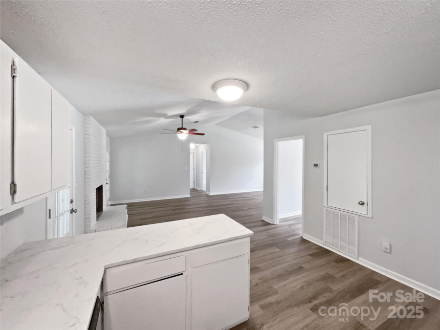 2035 Mauney Rd Bessemer City, NC 28016