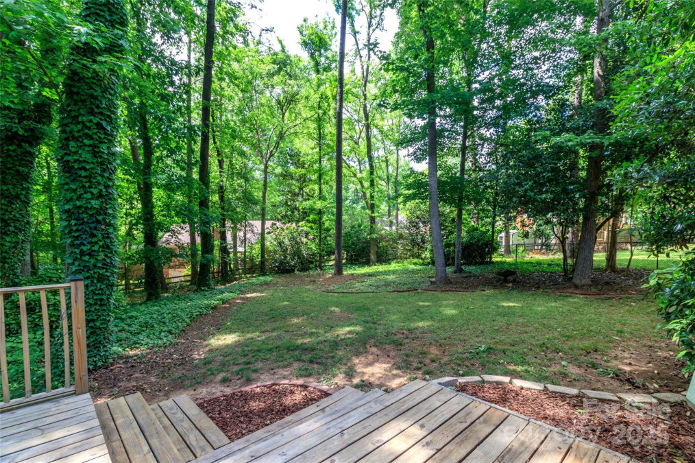 8807 Tree Haven Dr Charlotte, NC 28270