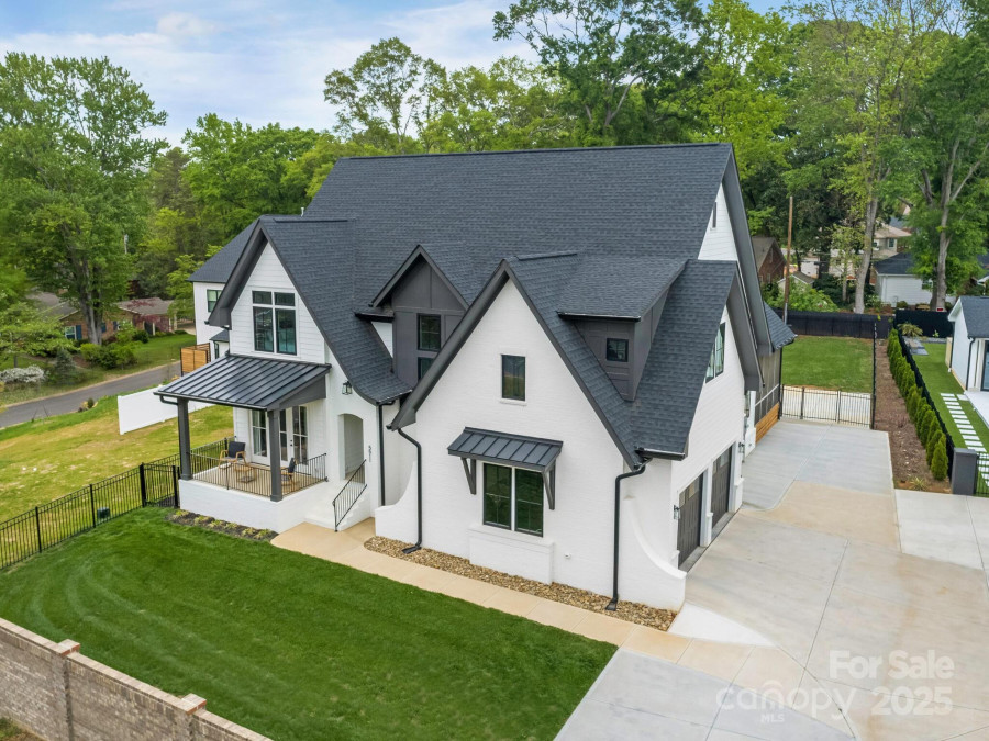 5511 Fairview Rd Charlotte, NC 28209