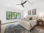 5511 Fairview Rd Charlotte, NC 28209