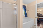 909 Jordans Pond Ln Charlotte, NC 28214
