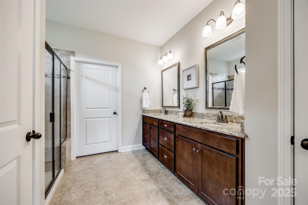 124 Rosebay Dr Mooresville, NC 28117
