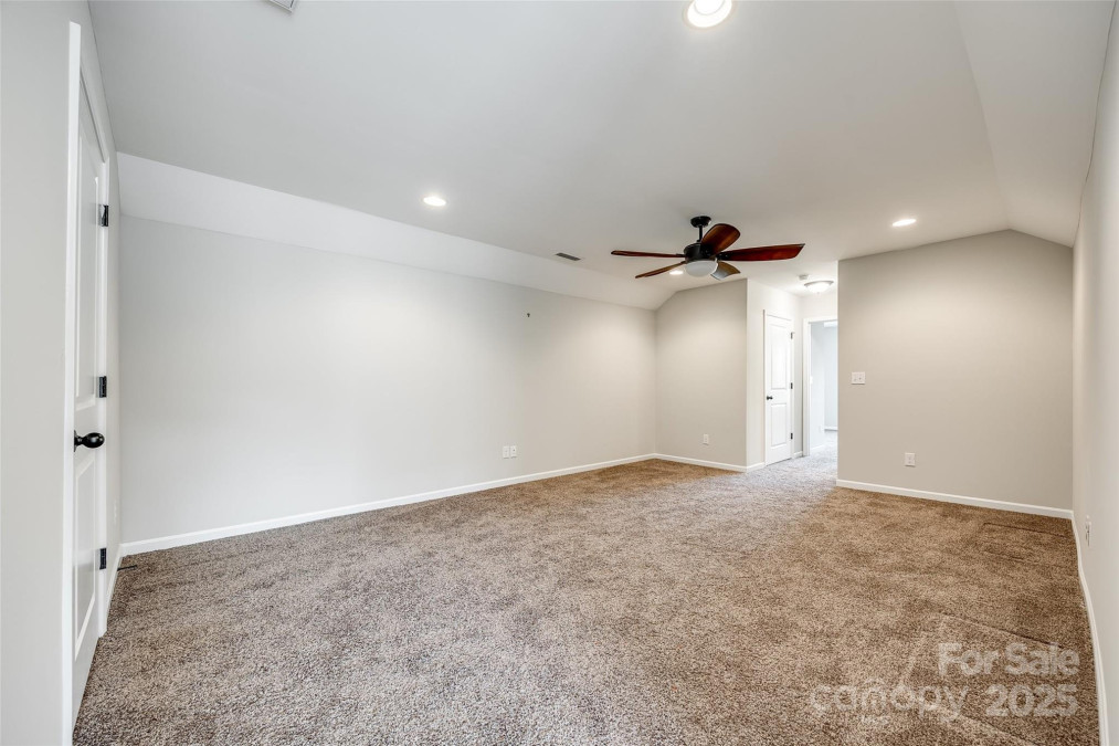 124 Rosebay Dr Mooresville, NC 28117