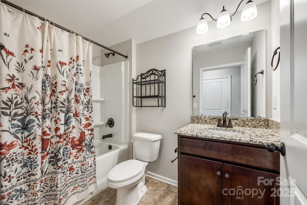 124 Rosebay Dr Mooresville, NC 28117