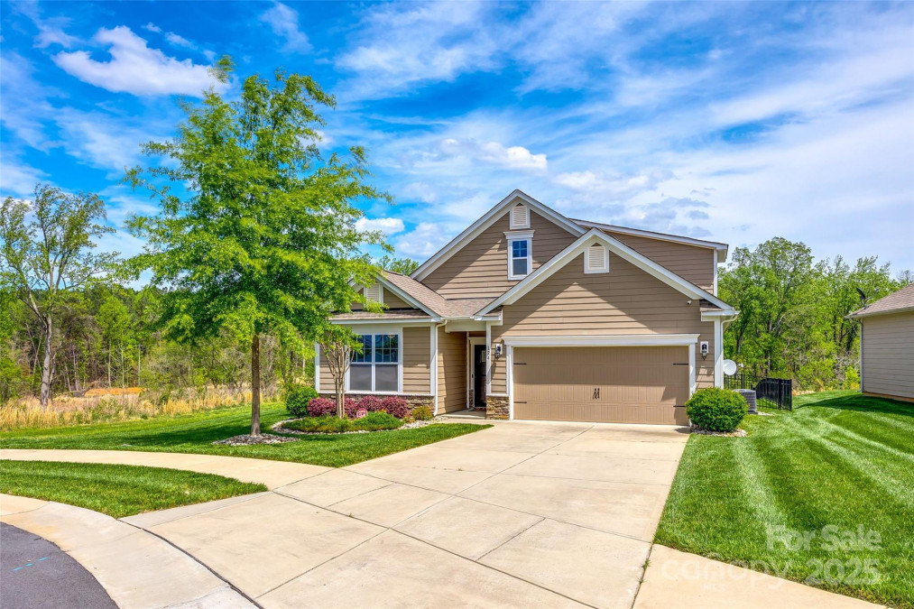 124 Rosebay Dr Mooresville, NC 28117