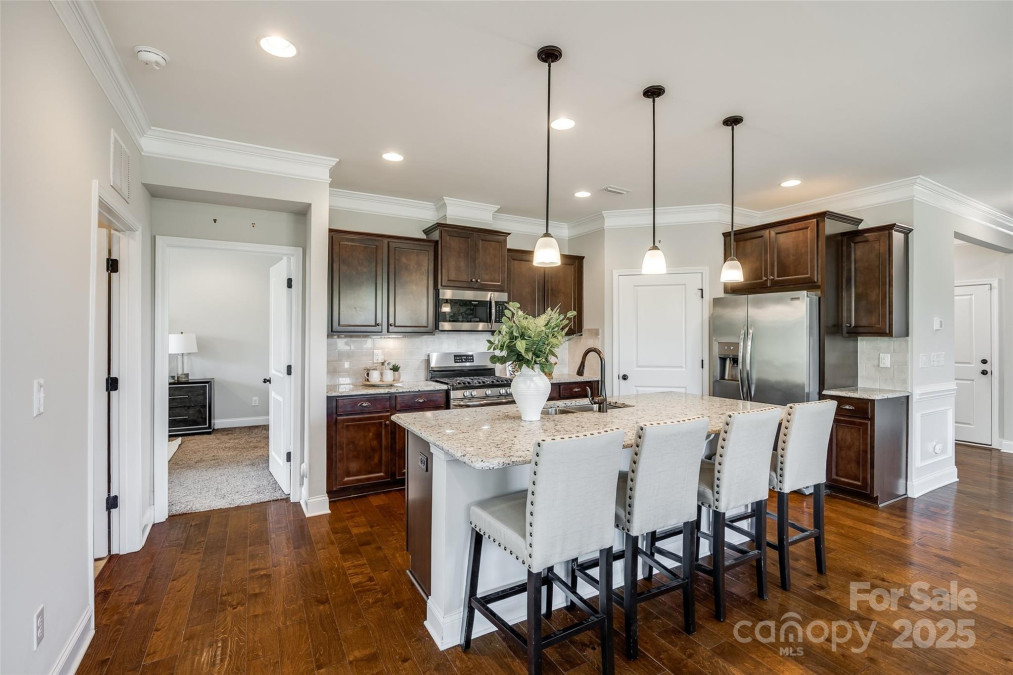 124 Rosebay Dr Mooresville, NC 28117