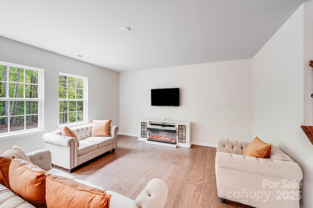 11215 Dappled Light Trl Charlotte, NC 28227
