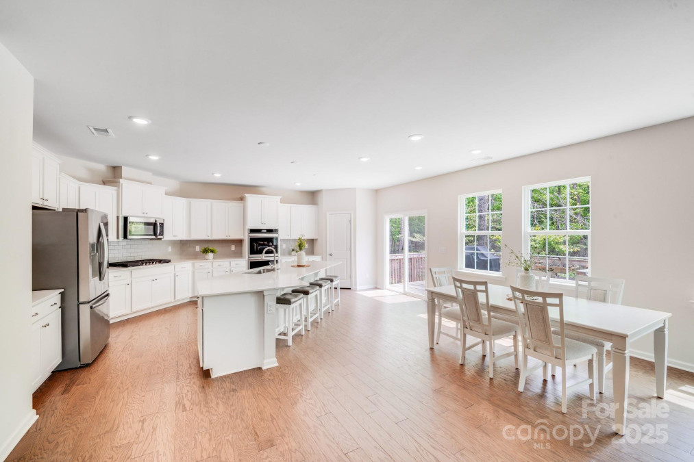 11215 Dappled Light Trl Charlotte, NC 28227