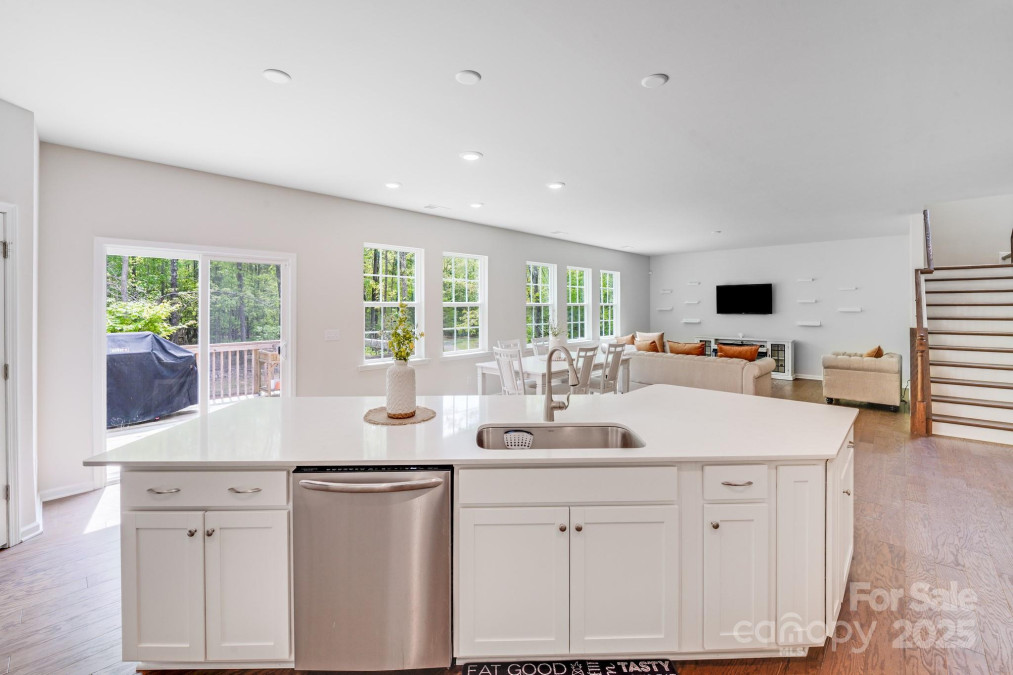 11215 Dappled Light Trl Charlotte, NC 28227