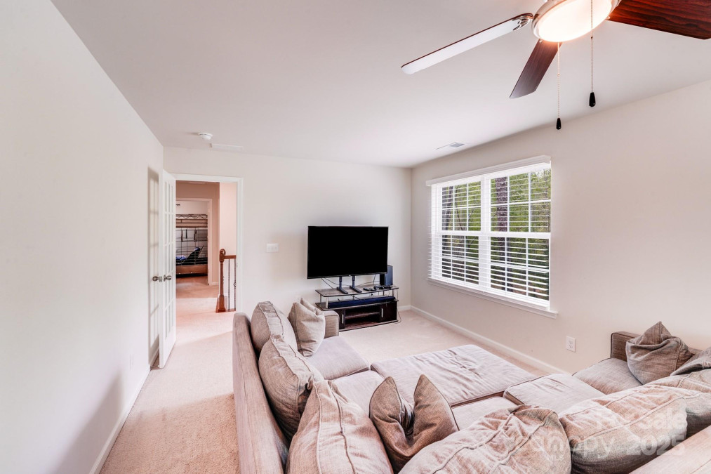 11215 Dappled Light Trl Charlotte, NC 28227
