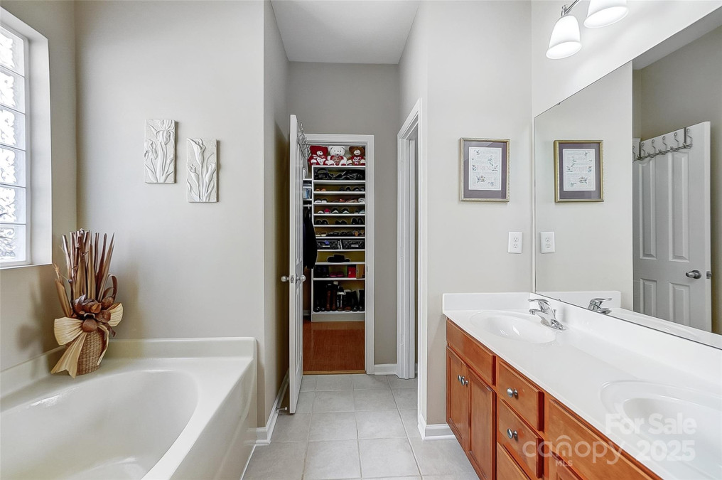 13610 Aldenbrook Dr Huntersville, NC 28078