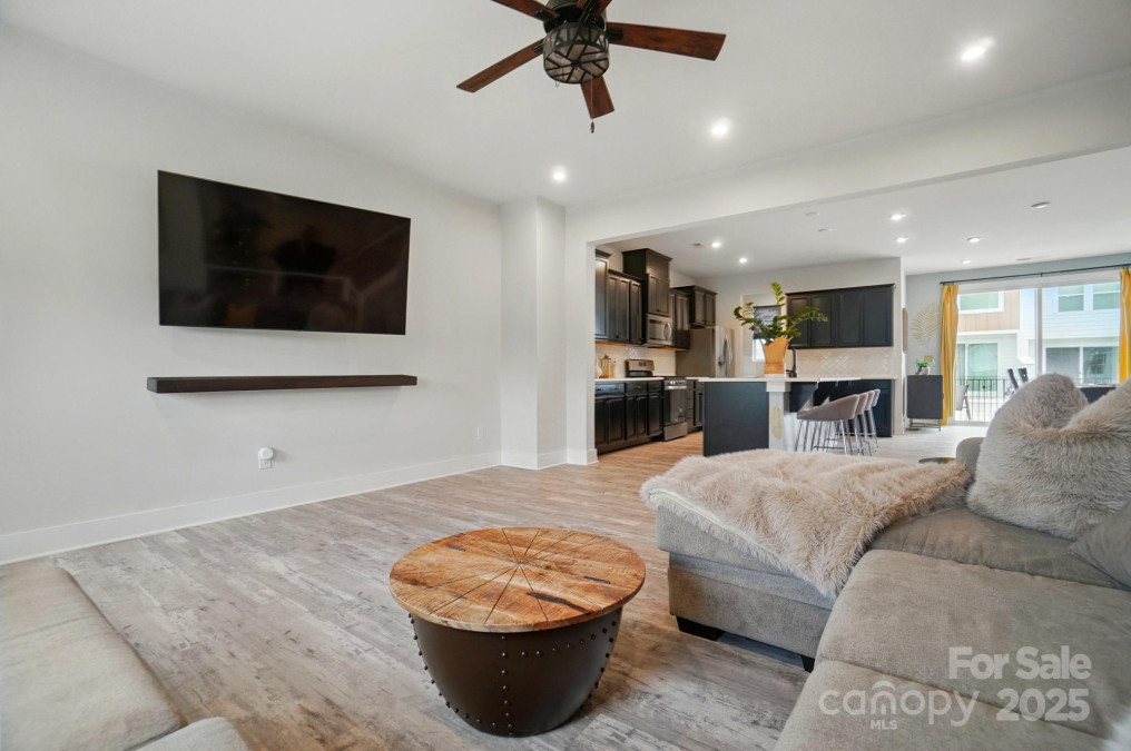 2533 Ensemble Ct Charlotte, NC 28262