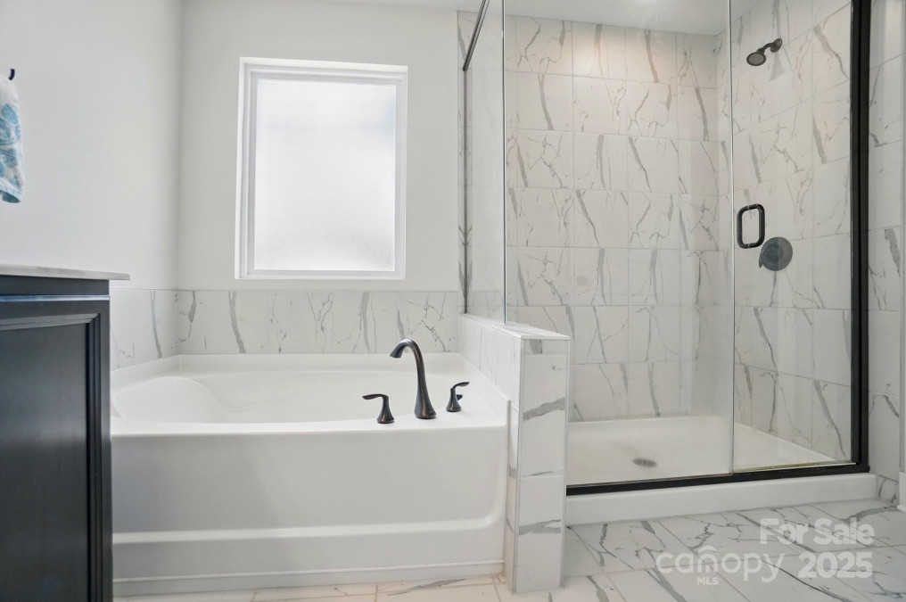 2533 Ensemble Ct Charlotte, NC 28262